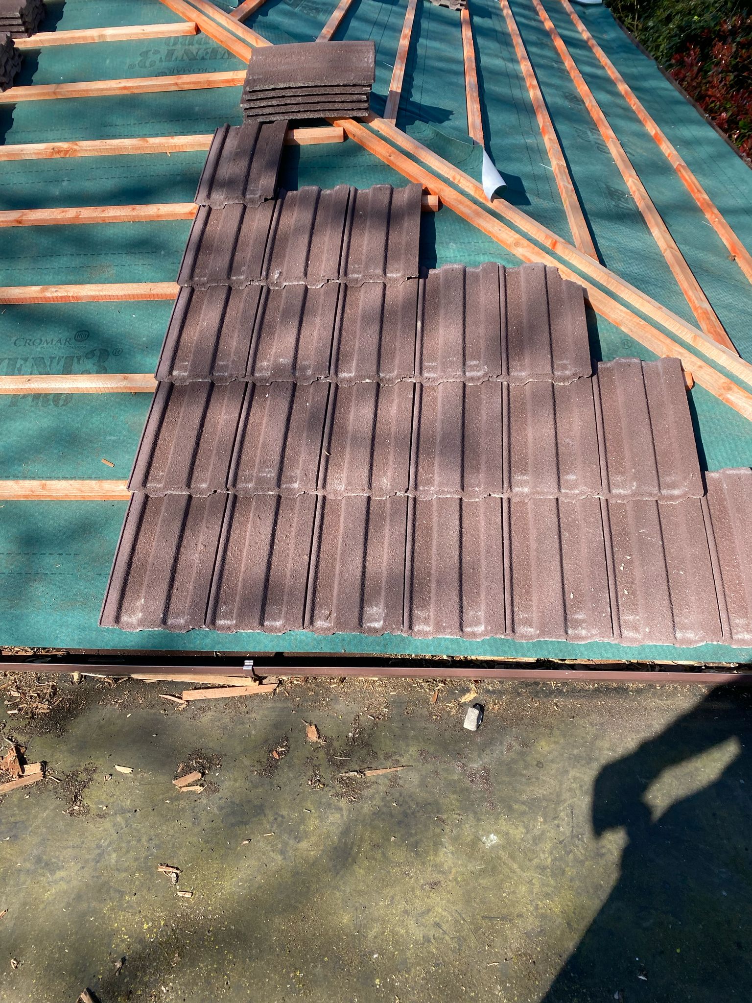 Roof being installed in Hythe